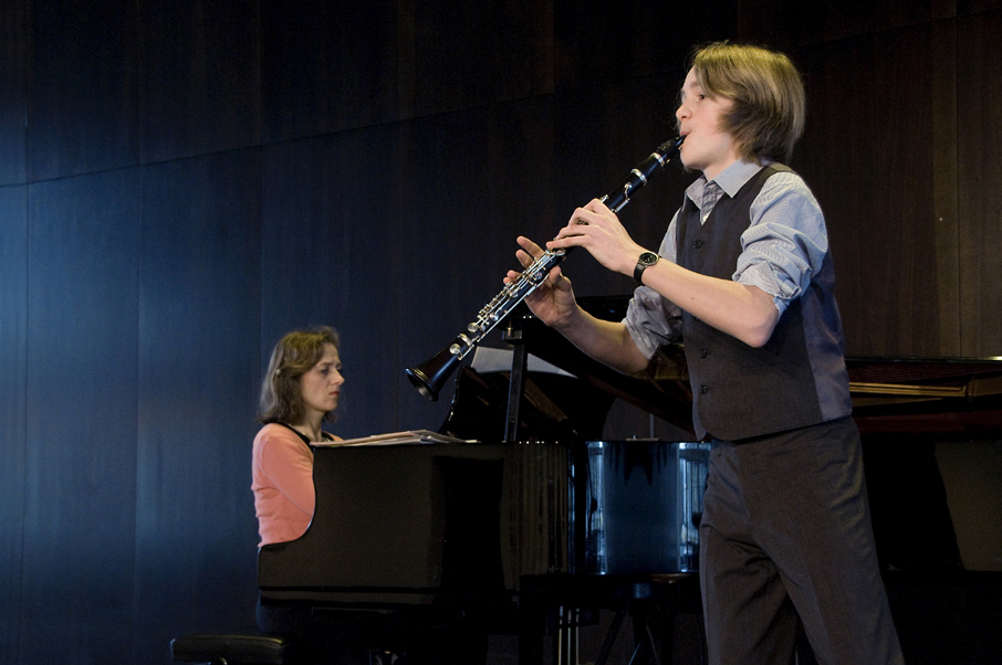 Dana Sturm - Klavier, Lewin Kneisel - Klarinette