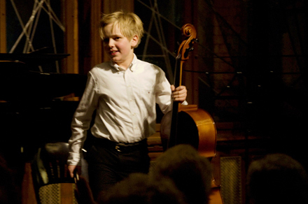 Philipp Schupeluis - Violoncello